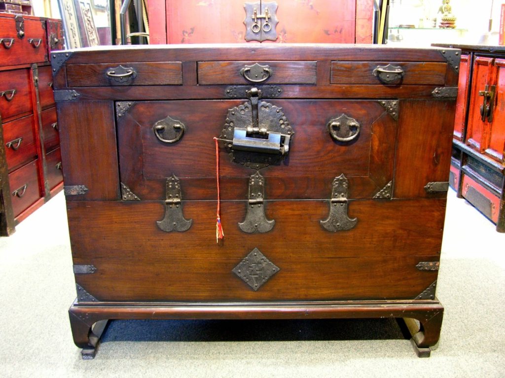 Antique korean best sale bandaji chest